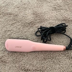 Lange brush hair dryer